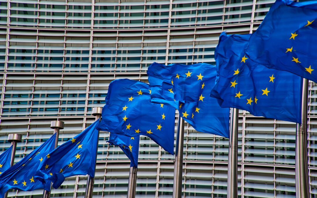 Europese Commissie publiceert 2 Omnibuspakketten om bureaucratische lasten te verminderen en concurrentievermogen te bevorderen